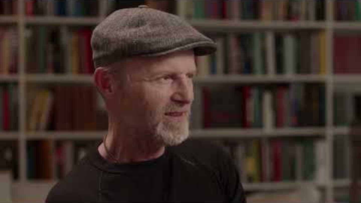 Ο Jo Nesbo μας συστήνει το νέο του βιβλίο «Το νυχτόσπιτο» (εκδ. ΜΕΤΑΙΧΜΙΟ)