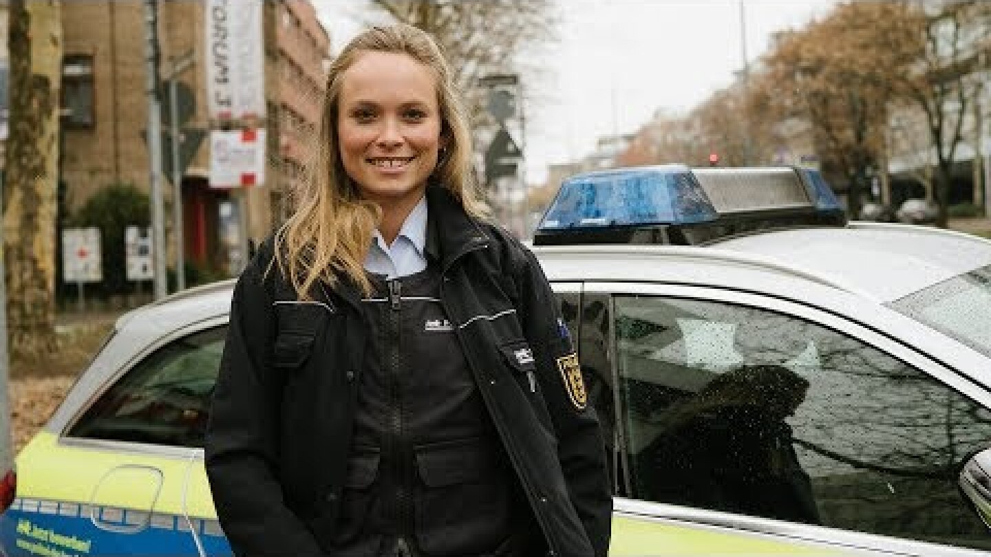 Miss Baden-Württemberg stellt sich vor - Polizei und mehr // Top16 2019 // Miss Germany