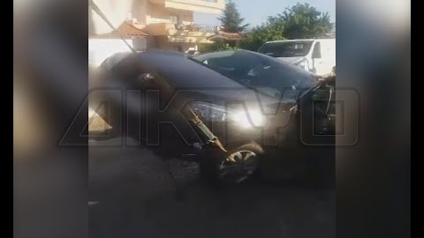 Σερρες: Άνοιξε η γη και "κατάπιε' αυτοκίνητο. Βίντεο από τον απεγκλωβισμό του οχήματος!