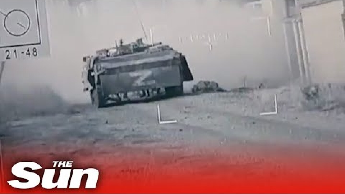 Ukrainian troops blow up and destroy Russian Z tank