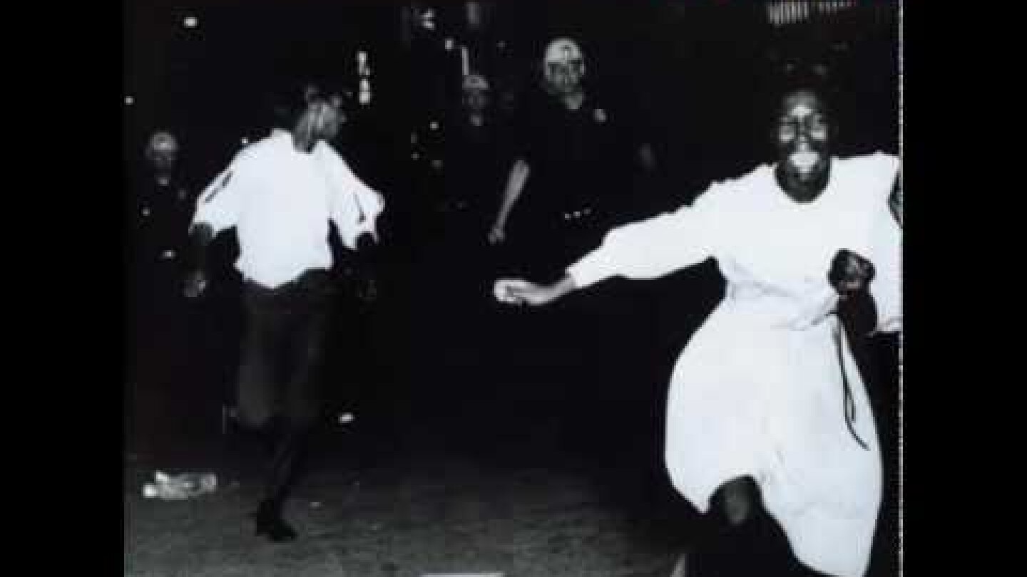 The Roots- Step Into The Realm_