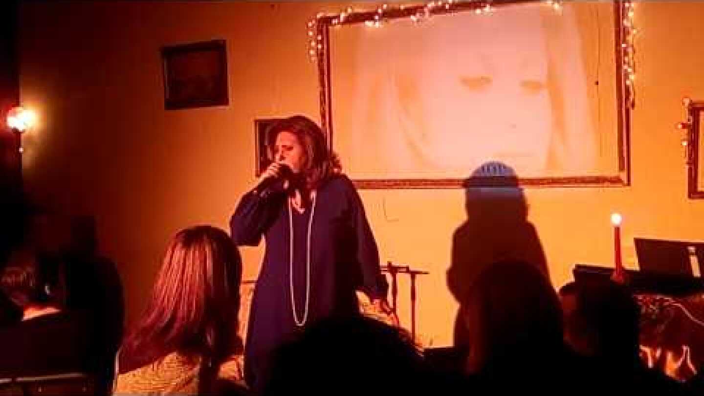 Λένα Αλκαίου - Η Νύχτα