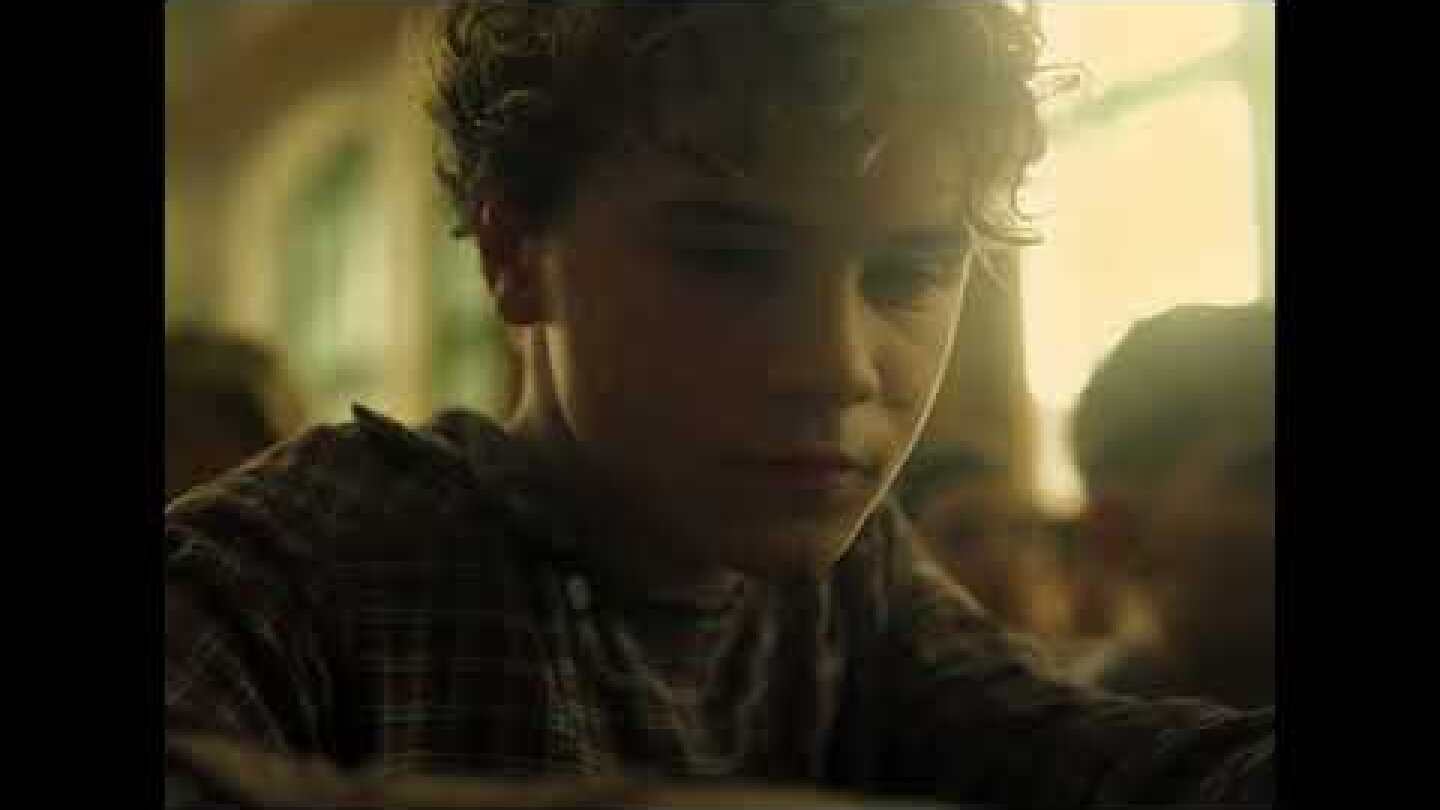 ΧΩΡΙΣ ΠΑΤΕΡΑ (ORPHAN) - Trailer Greek Subs