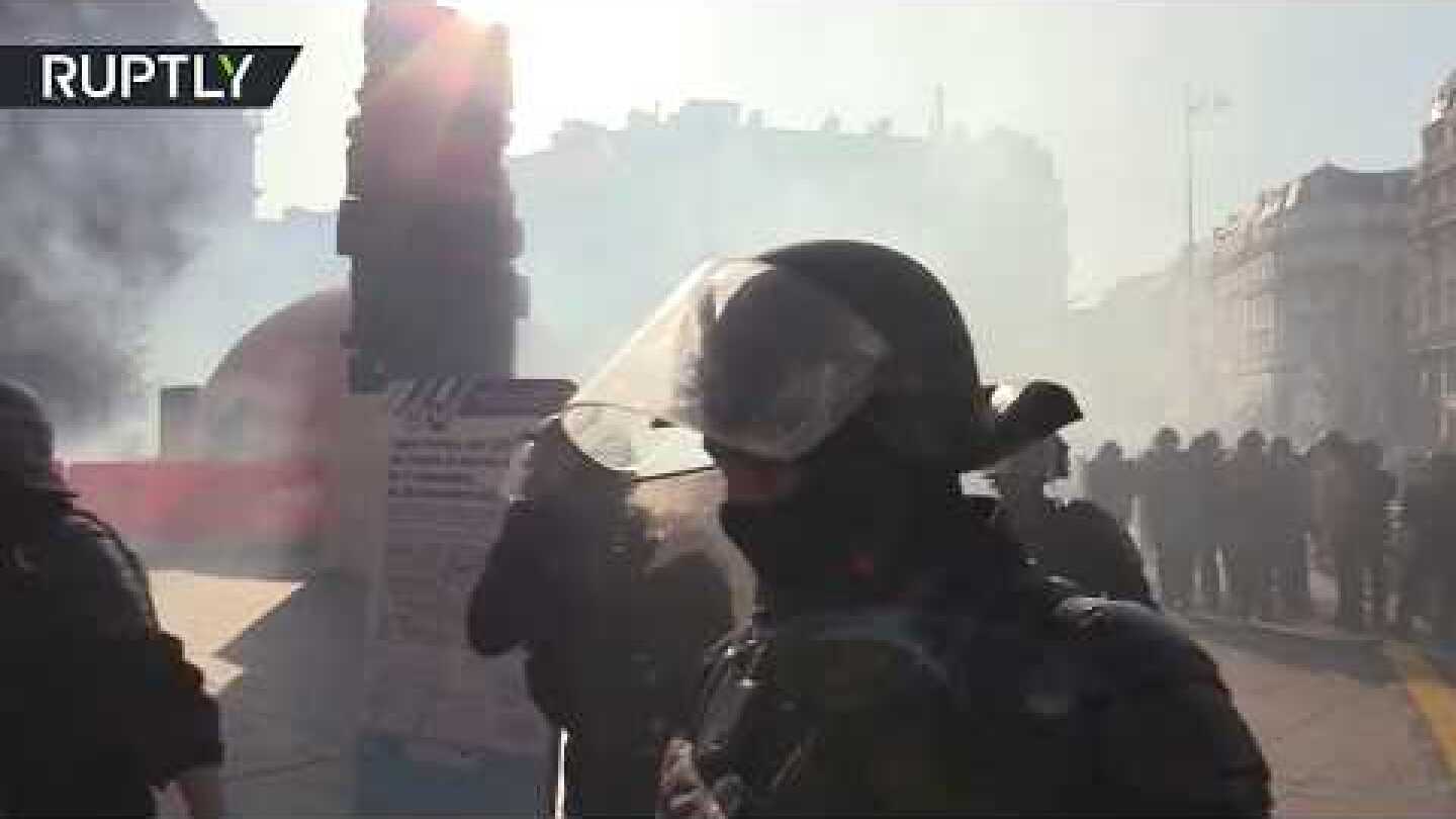 Week 45: Yellow Vests tear-gassed in Paris