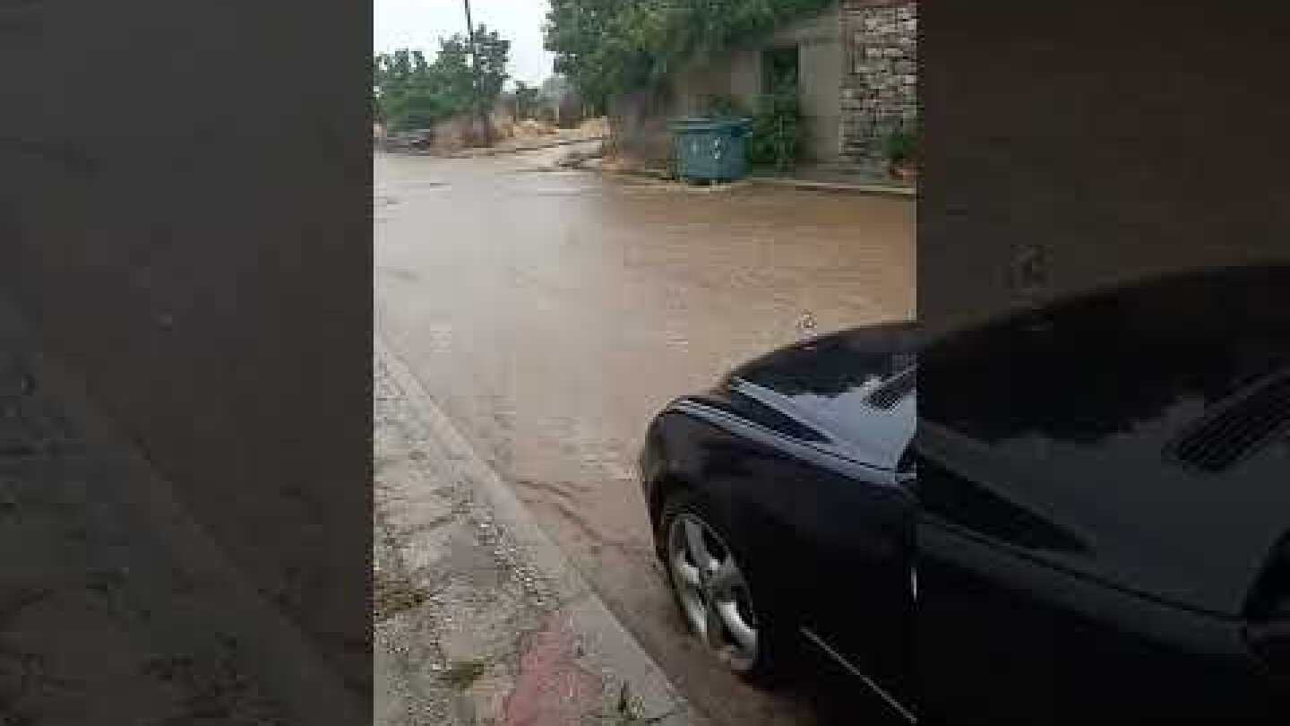 Σε ποτάμι μετατράπηκαν δρόμοι στο χωριό Δήμητρα της Αγιάς