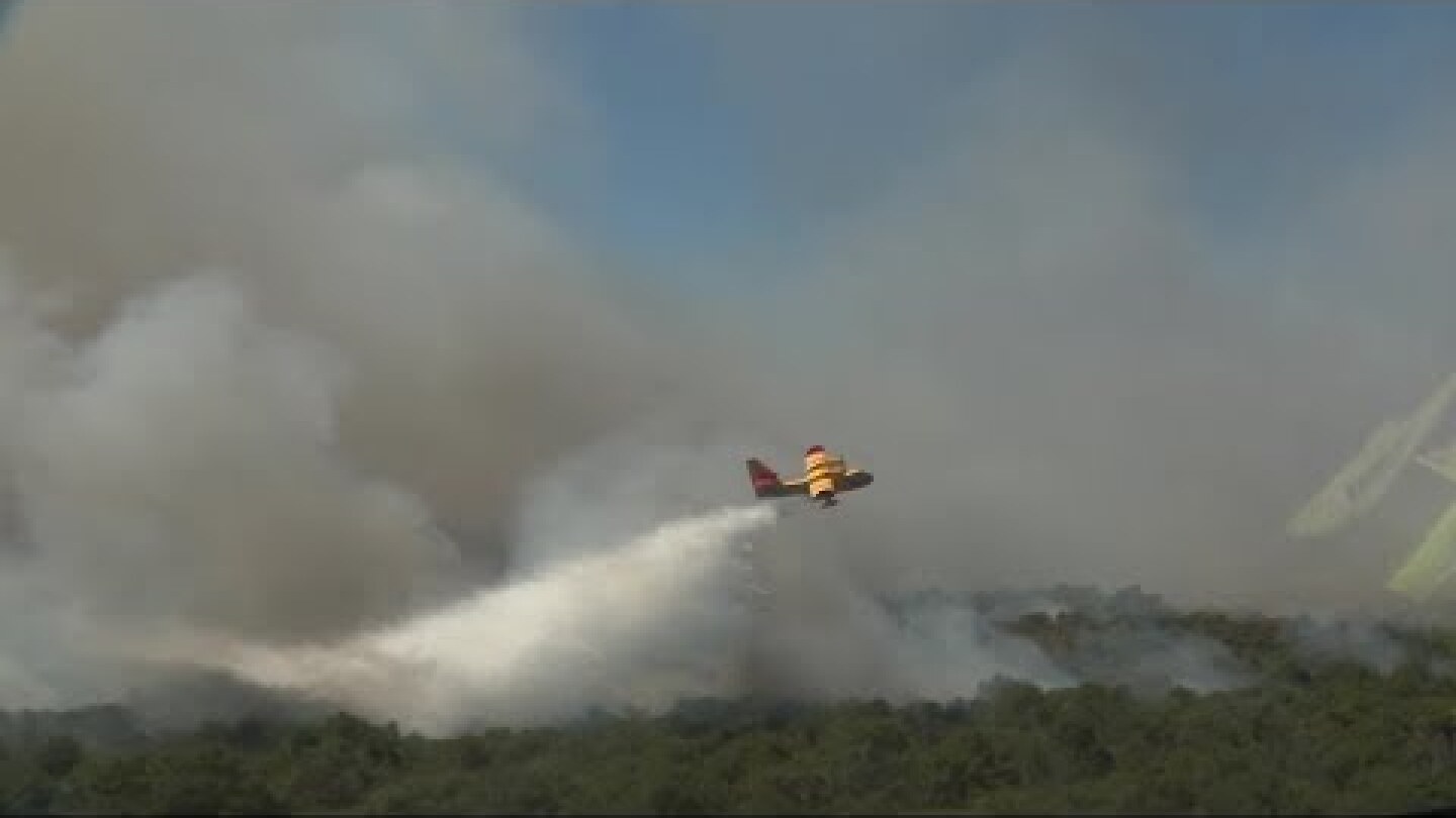 Incendie en Gironde : le Canadair en première ligne pour viser le cœur du brasier