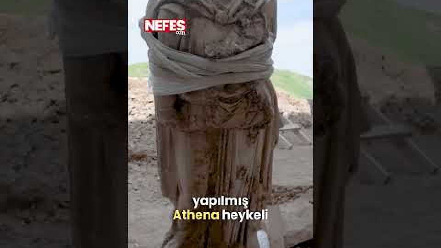 Laodikeia’da 2 metrelik Athena heykeli bulundu