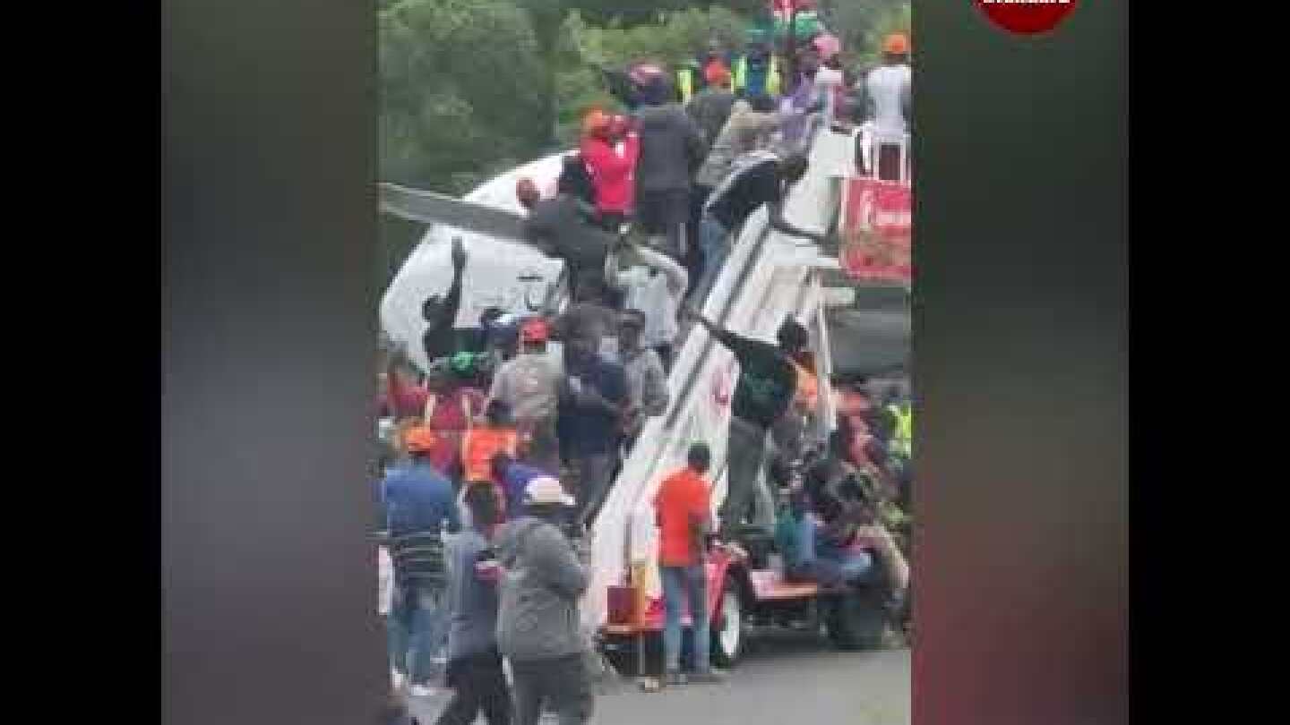 Mourners breach security protocol and access the  plane carrying Raila Odinga’s body at JKIA
