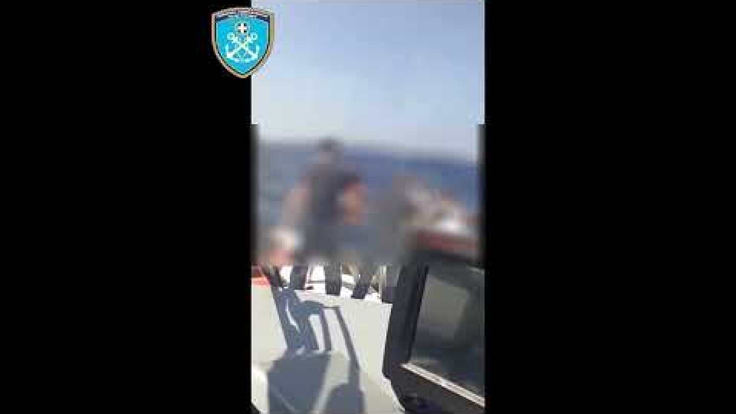 Ημιβύθιση Τ/Χ και διάσωση των επιβαινόντων του στη θαλάσσια περιοχή μεταξύ ν. Αίγινας και Πειραιά