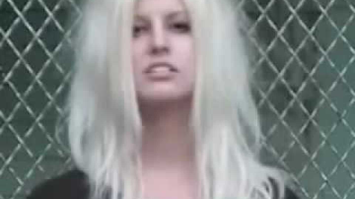 Placebo - Running Up That Hill (Official Music Video)