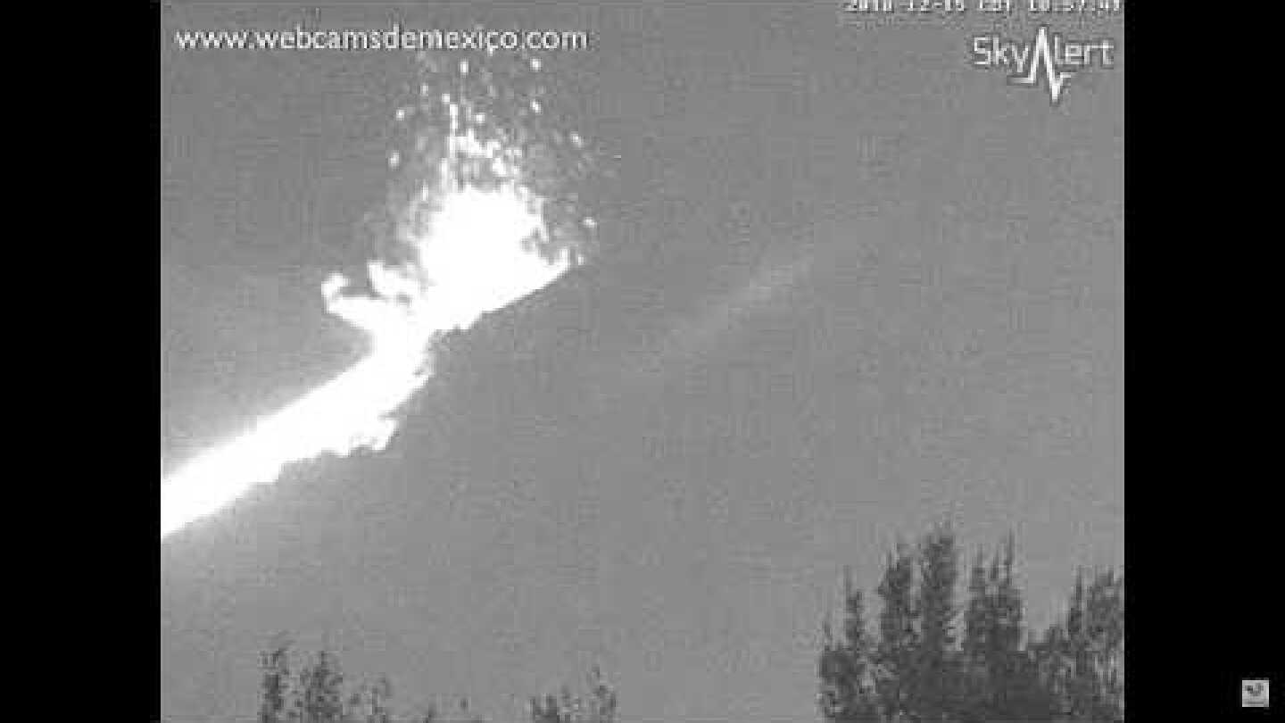 December 15, 2018 ~ Popocatepetl Volcano, Mexico ~ Explosion From SkyAlert Camera