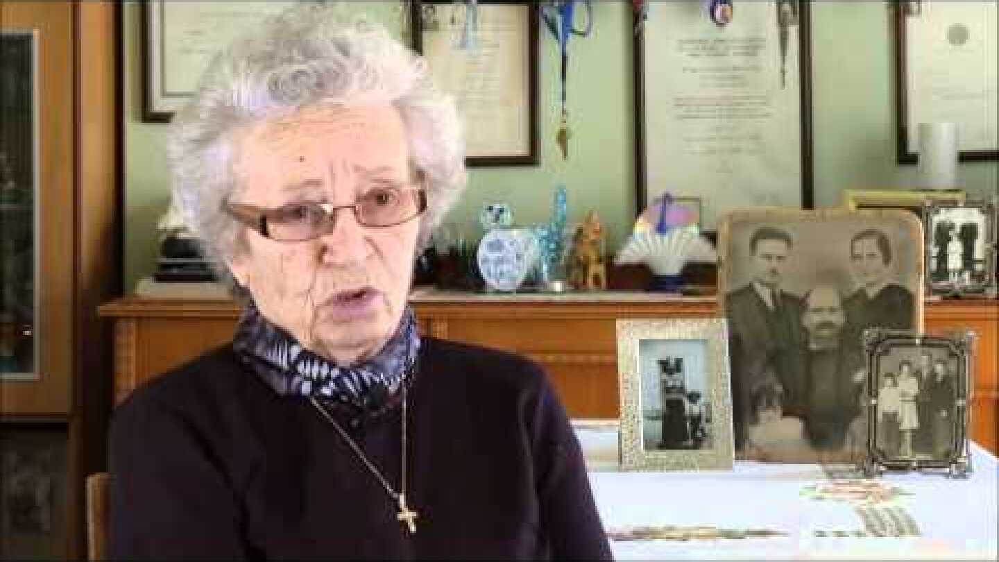 Σφαγή του Διστόμου: Η Ελένη Σφουντούρη αφηγείται όσα έζησε!