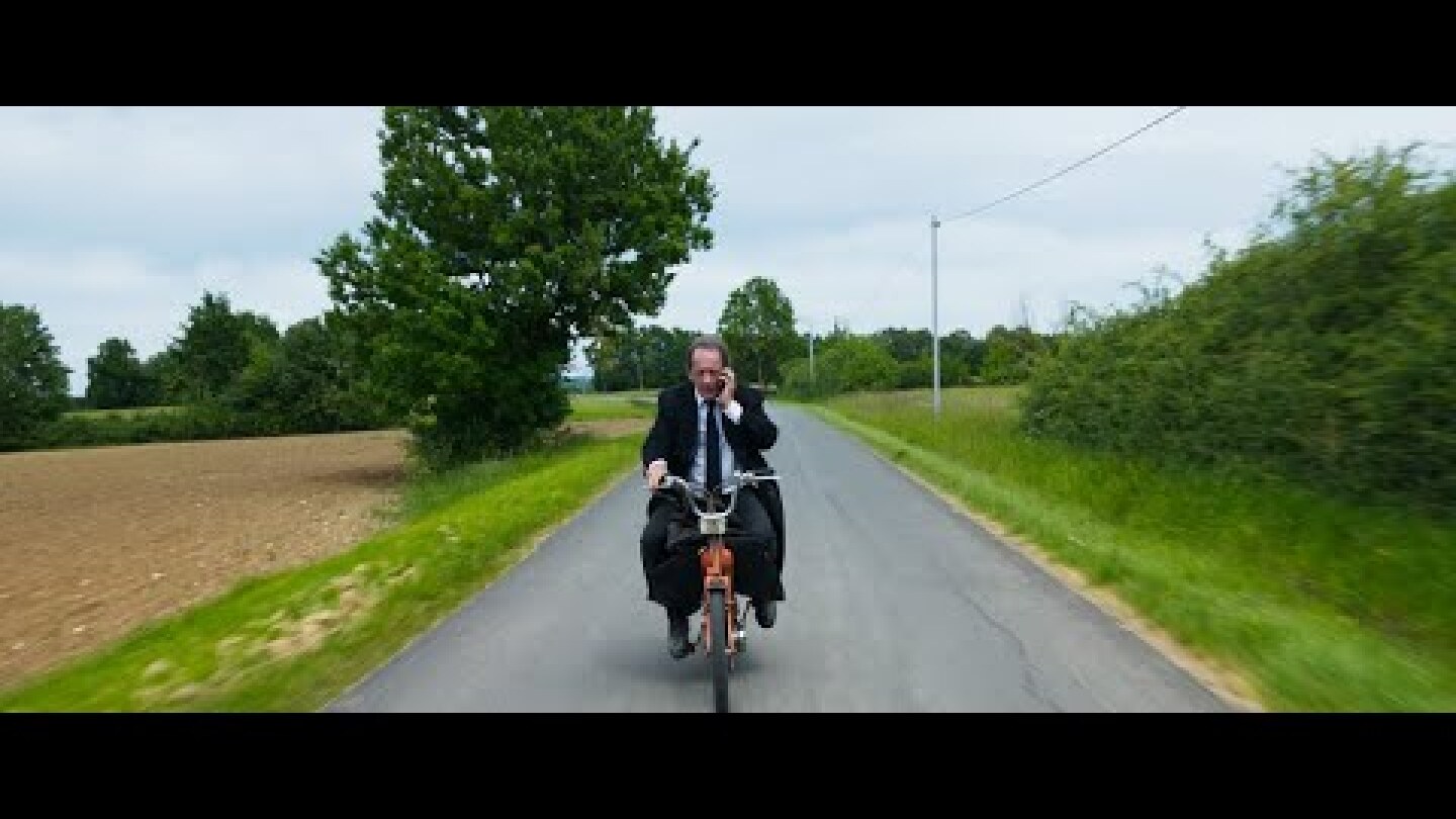 ΤΟ ΞΑΔΕΛΦΑΚΙ ΜΟΥ - Mon Cousin (greek trailer)