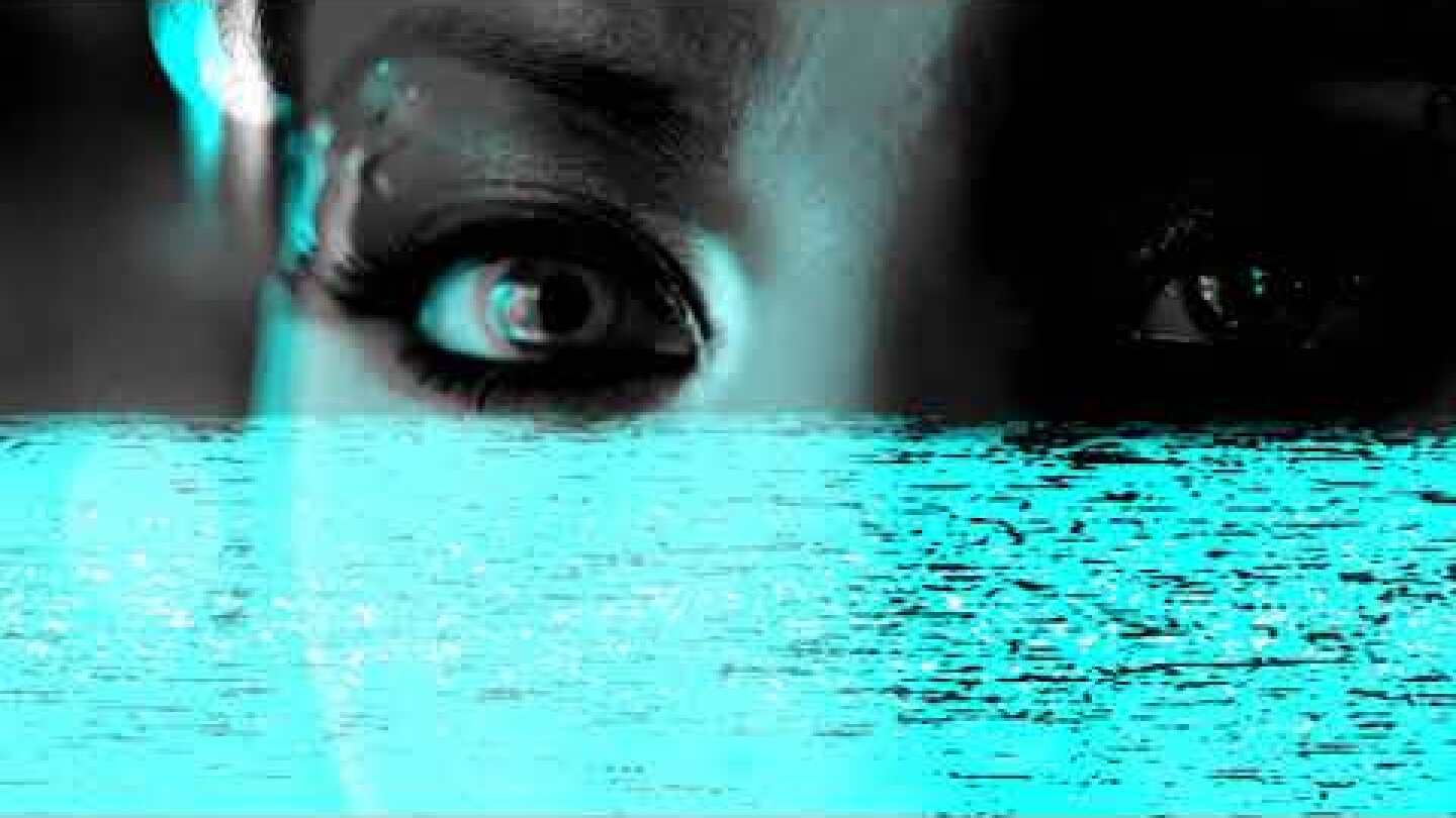 O Αργύρης Ξάφης λέει τα κάλαντα στο Save Christmas