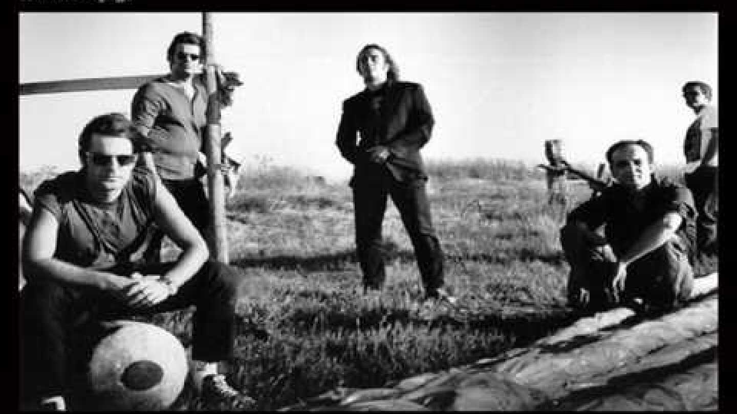 Τρύπες - Τα κανονικά παιδιά