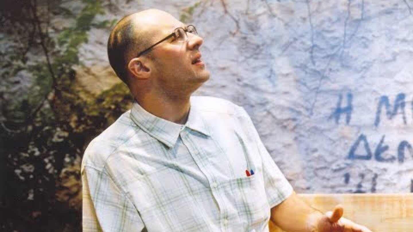 "Τα κοκκινομπλέ πατίνια" - Παράσταση