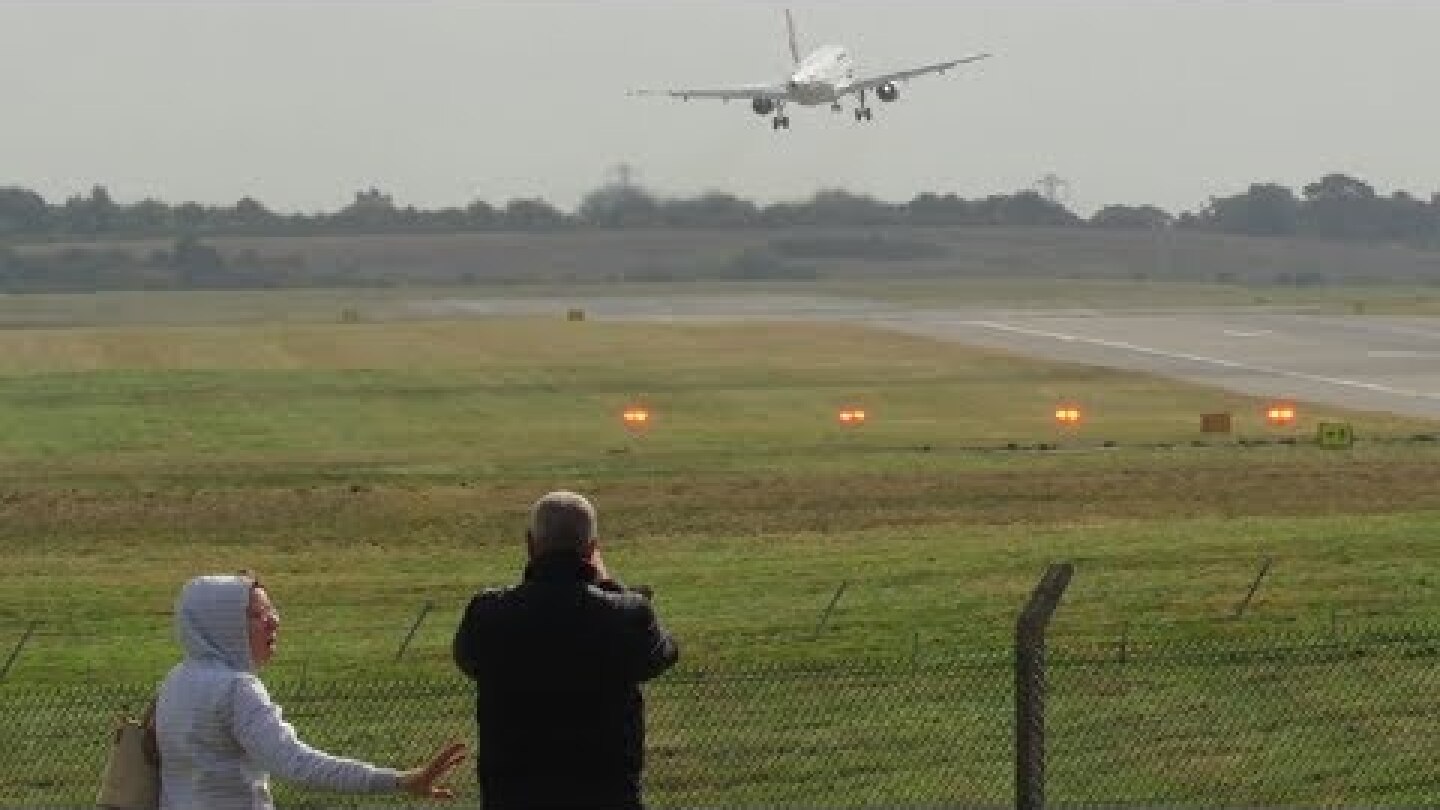 Heart-stopping moment due 44 mph gusts during Storm Ali