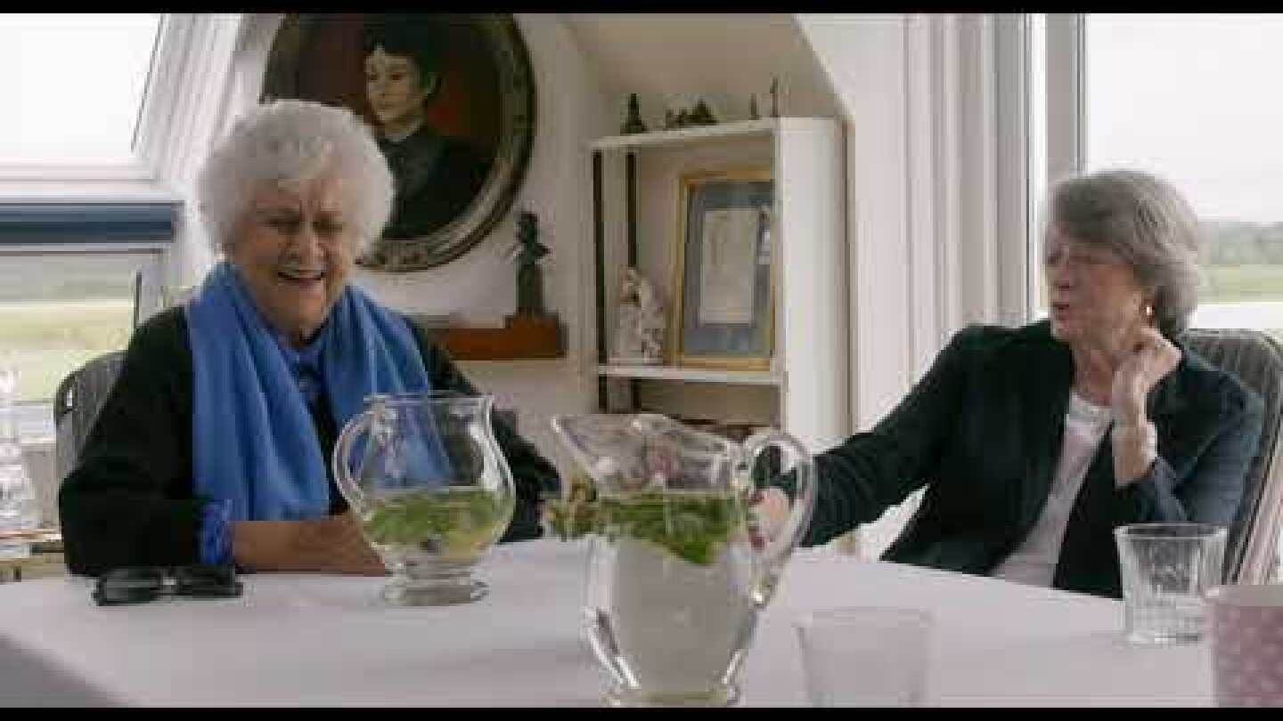 ΤΣΑΙ ΜΕ ΤΙΣ ΚΥΡΙΕΣ - Επίσημο Τρείλερ