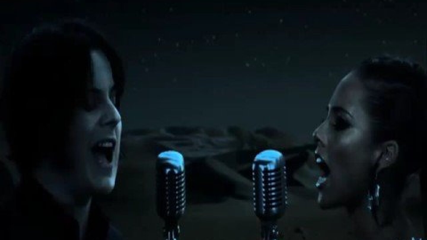 Alicia Keys & Jack White - Another Way To Die [Official Video]