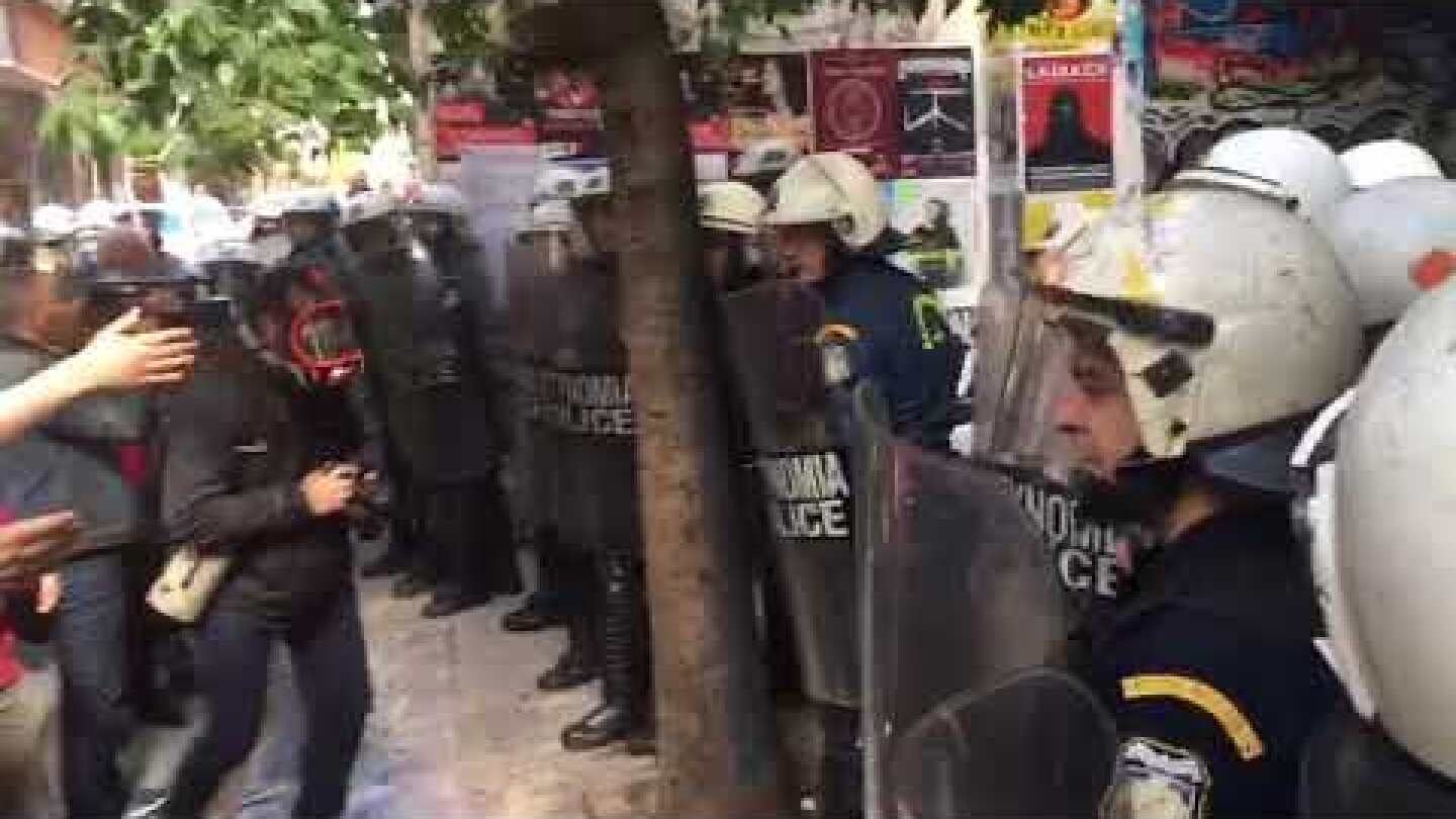 Πλειστηριασμοί: Αστυνομική βία κατά διαδηλωτών