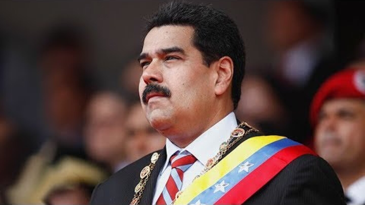 Maduro gives press conference at presidential palace