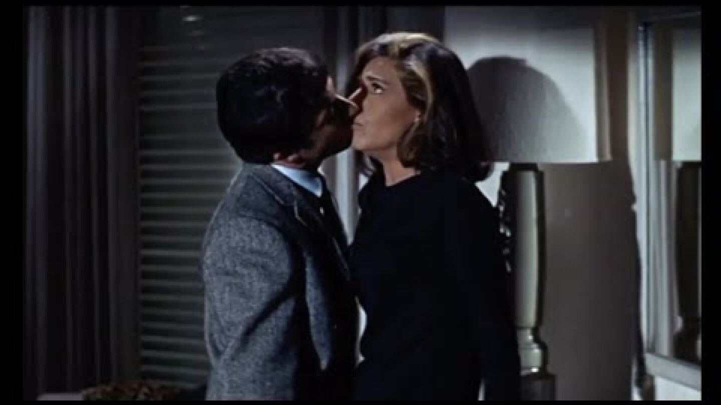 The Graduate (1967) by Mike Nichols, Clip: Dustin Hoffman kisses sexy (!) Mrs Robinson...