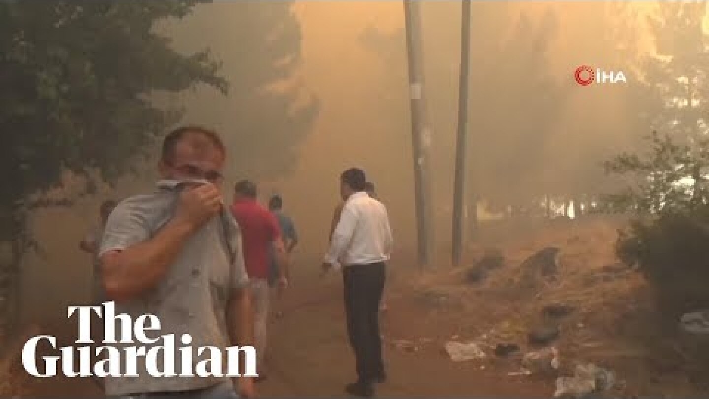 Firefighters battle deadly wildfires in Turkey