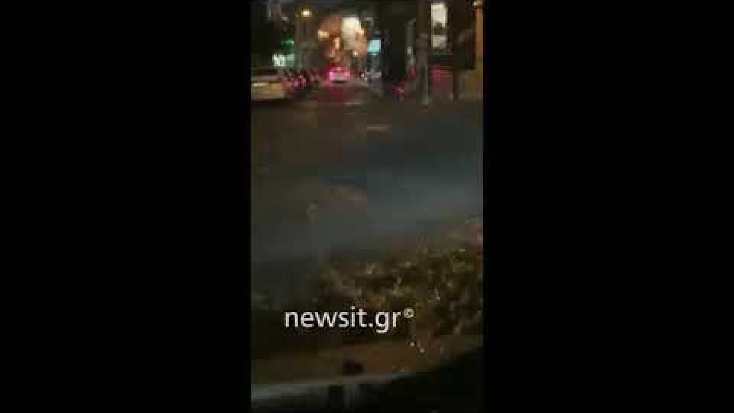 Δρόμοι... ποτάμια στη Δυτική Αττική