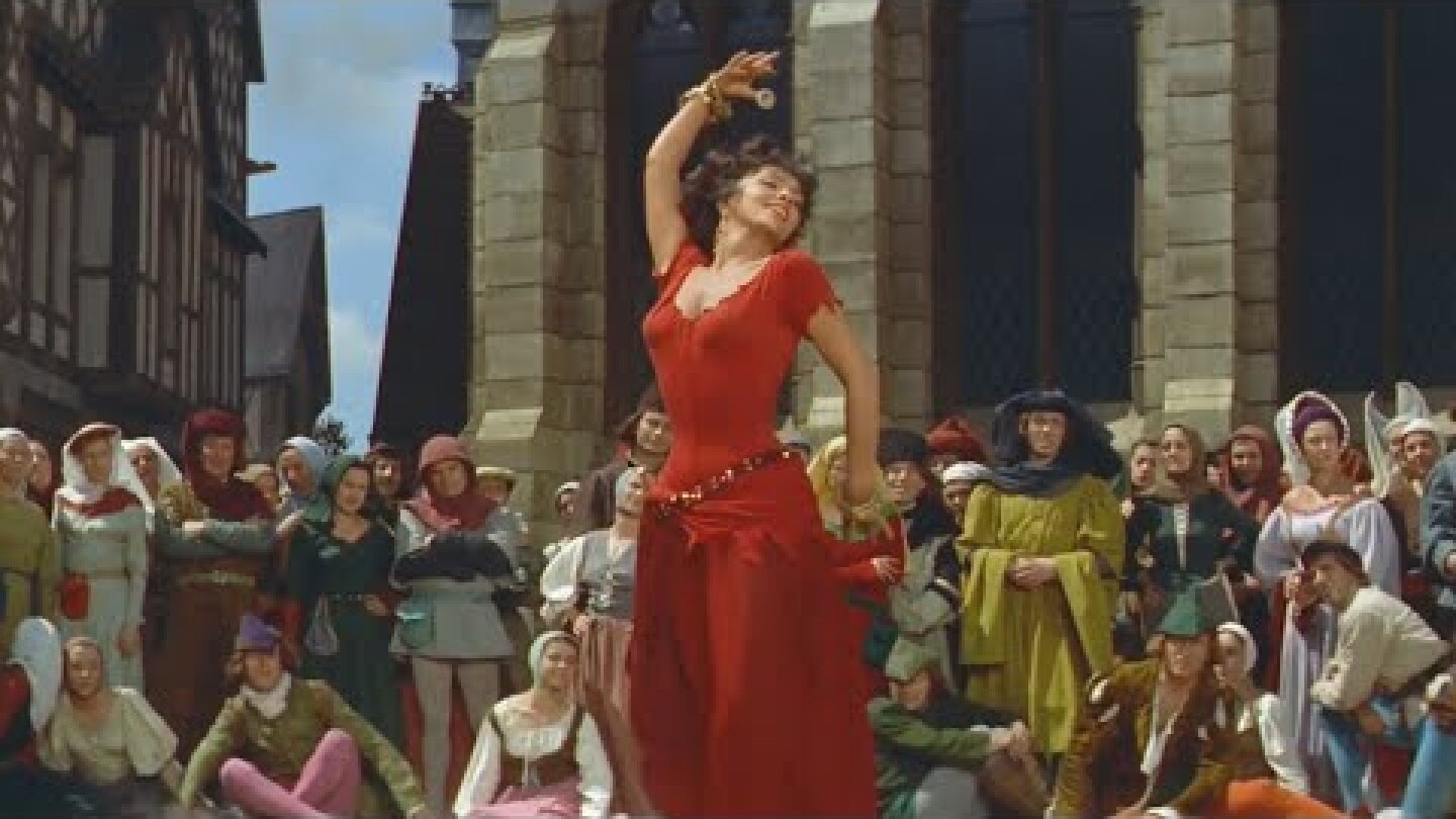 Gina Lollobrigida - Dance of Esmeralda - "Notre-Dame de Paris" 1956