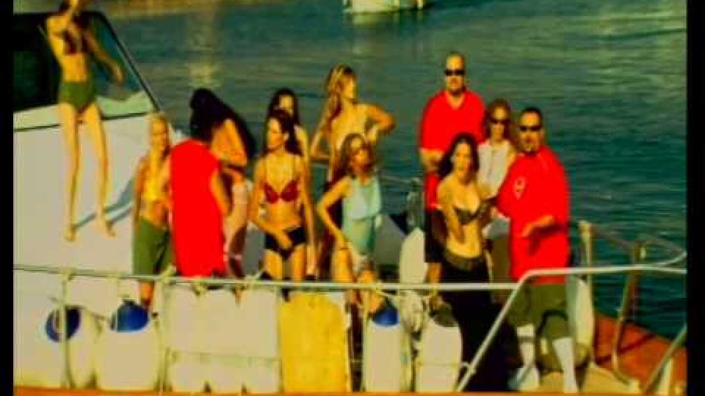 Ημισκούμπρια - Πάμε Όλοι Μαζί Σε Μια Παραλία - Official Video Clip