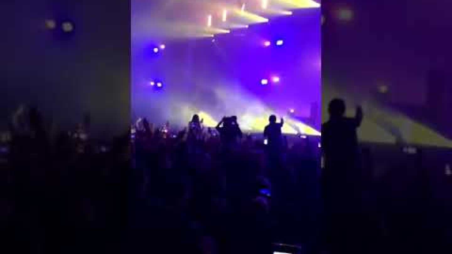 Fatboy Slim mixed Greta Thunberg: Right here, right now 😁