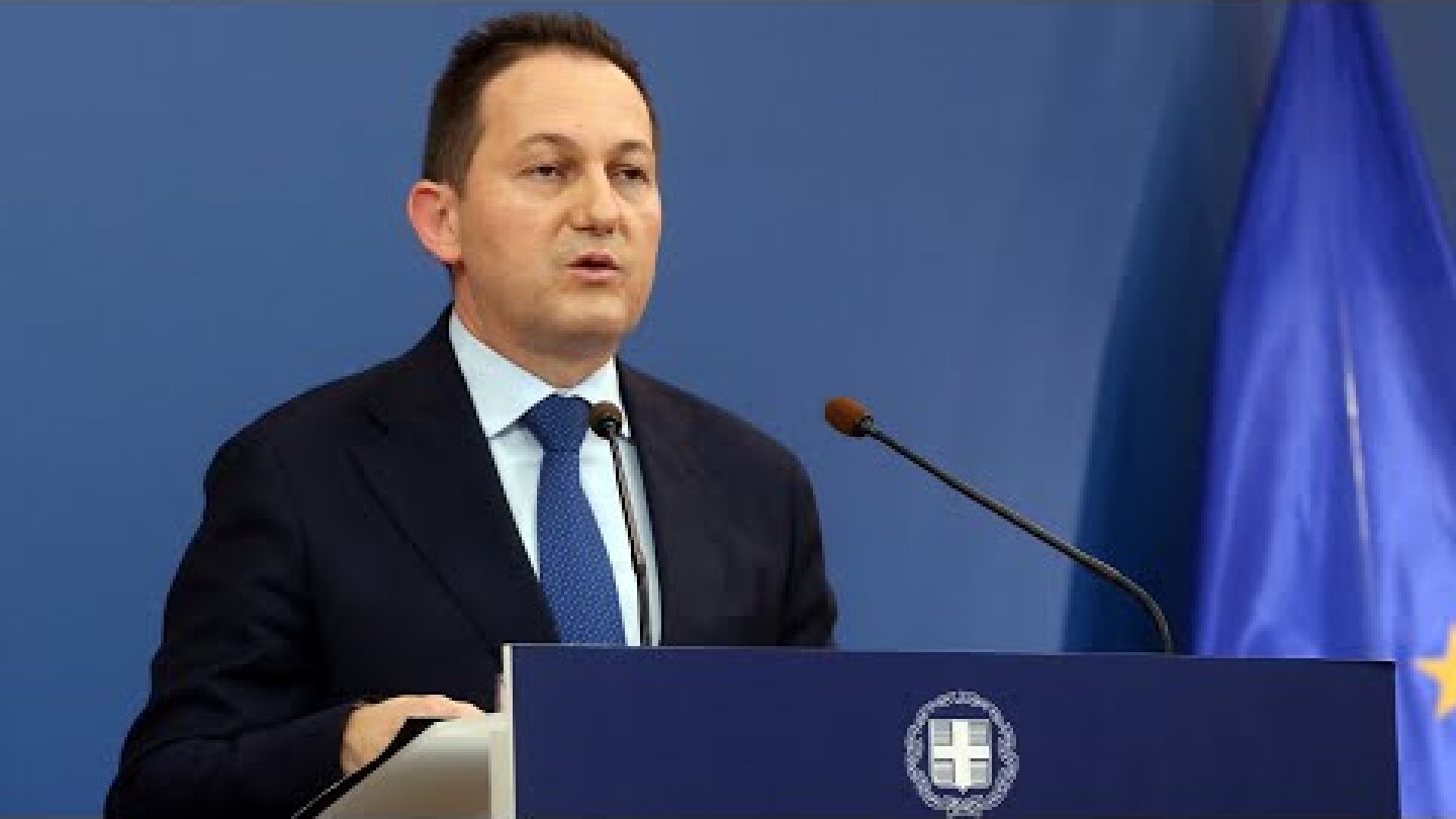 Eνημέρωση πολιτικών συντακτών από τον Κυβερνητικό Εκπρόσωπο Στέλιο Πέτσα