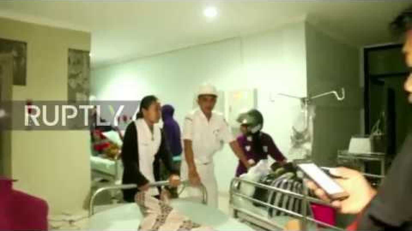 Indonesia: Patients flee hospital after mag. 7 quake rocks tourist resort