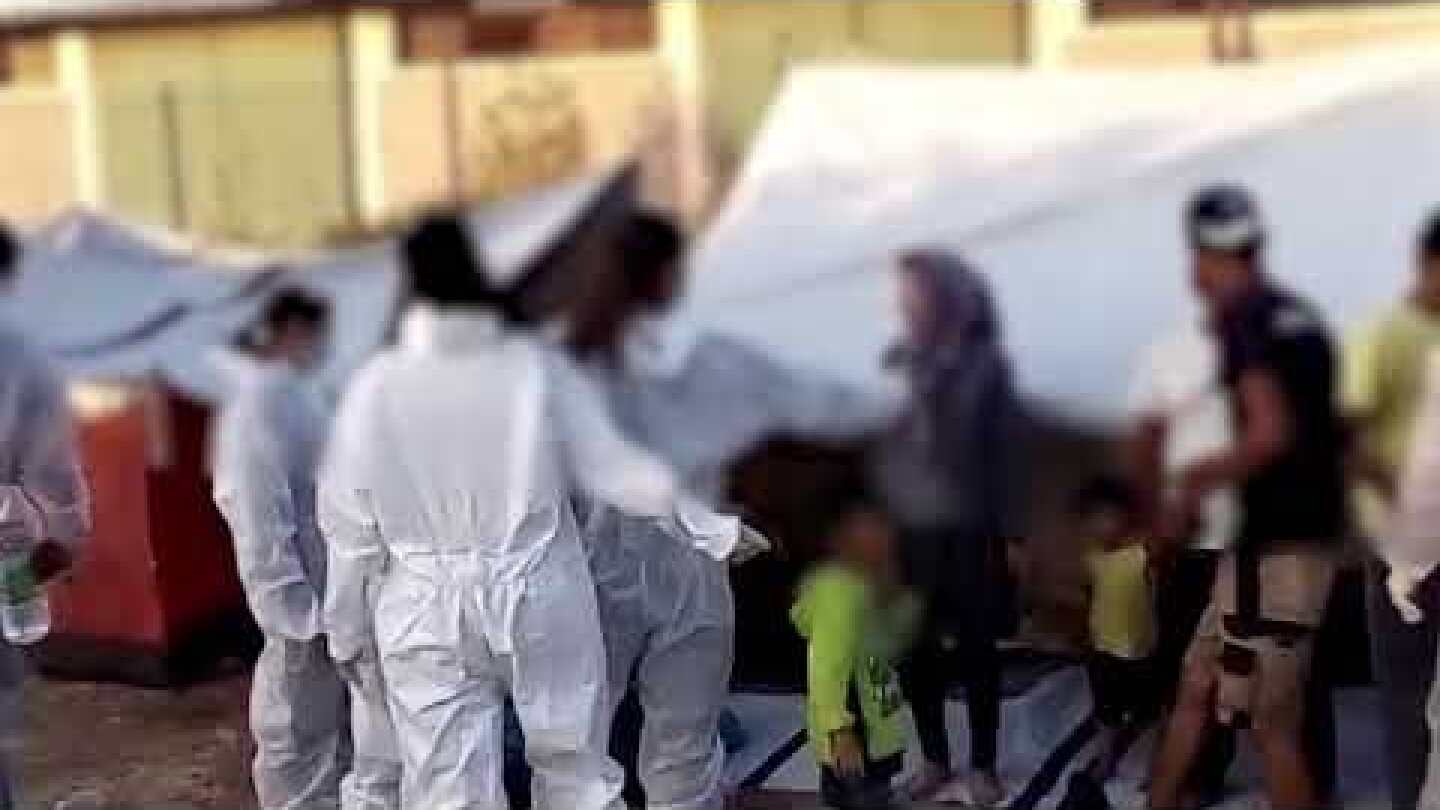 Εικόνες από τον καταυλισμό στο Καρά Τεπέ