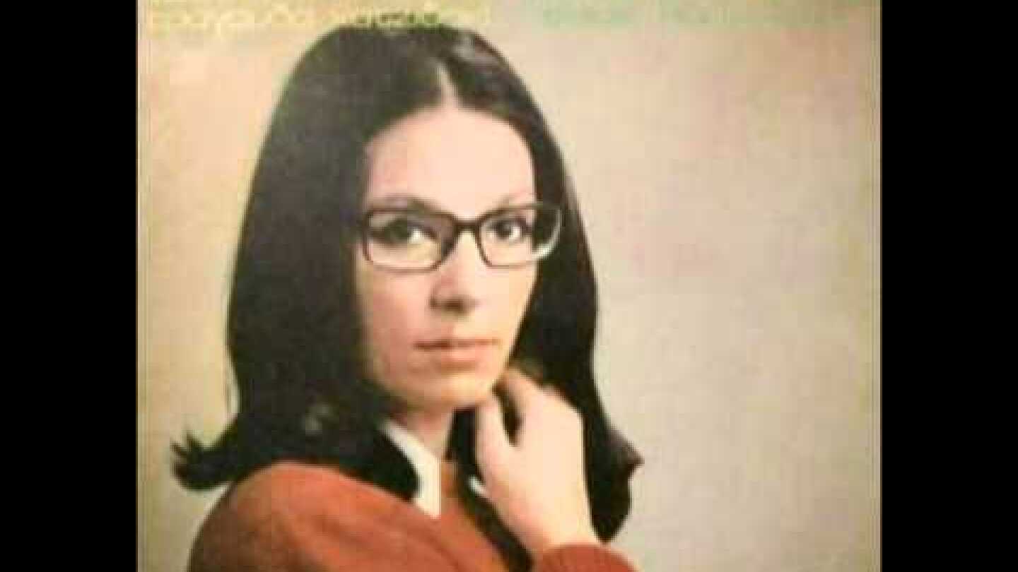 Νάνα Μούσχουρη - Κυπαρισσάκι