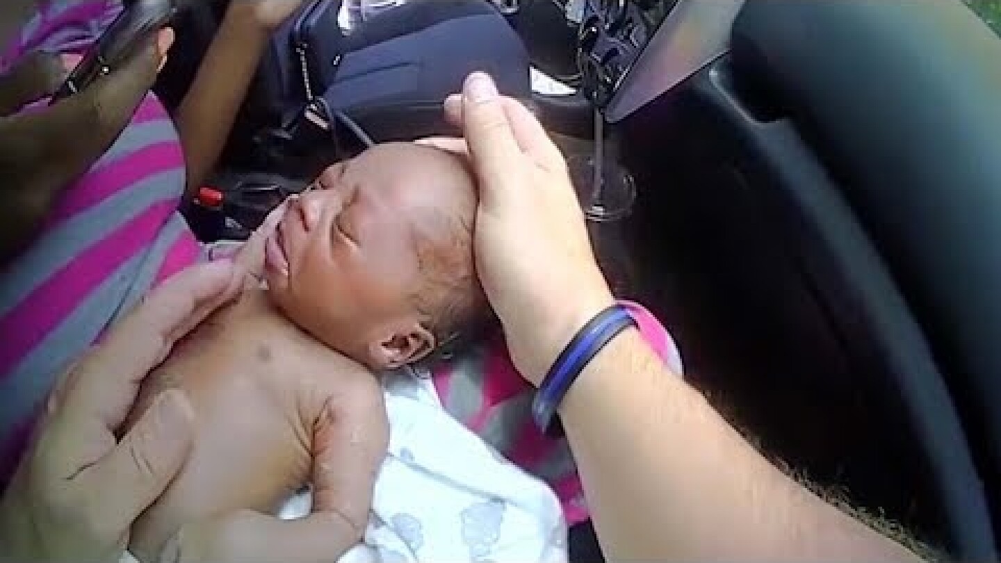 Police Officer Saves Baby