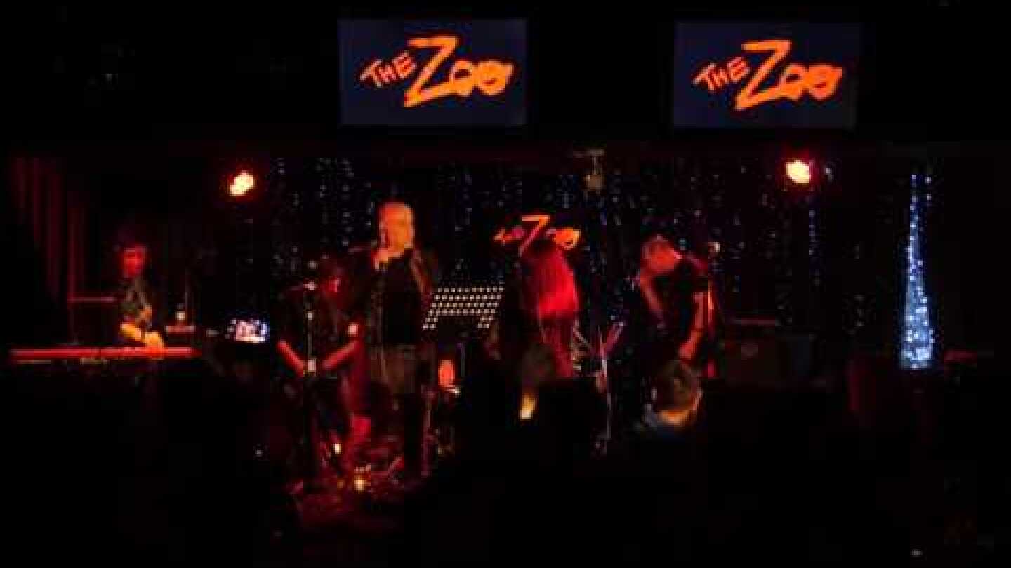 Bela Lugosi's dead- Yeah! feat. Elias Aslanoglou