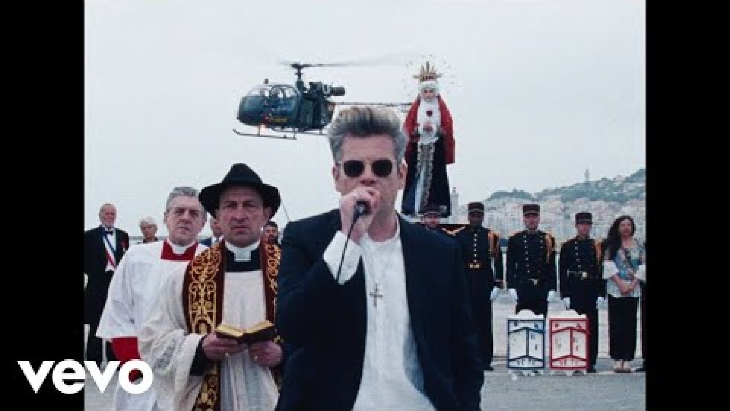 Benjamin Biolay - Rends l'amour ! (Clip Officiel)