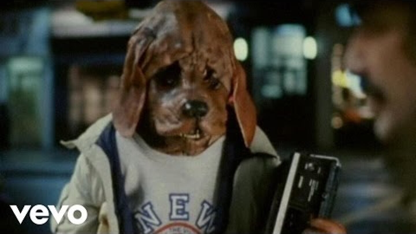 Daft Punk - Da Funk (Official Video)