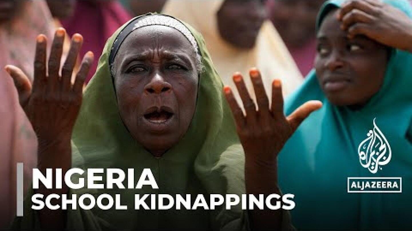 Nigeria abduction: Hundreds of pupils missing after gunmen storm school