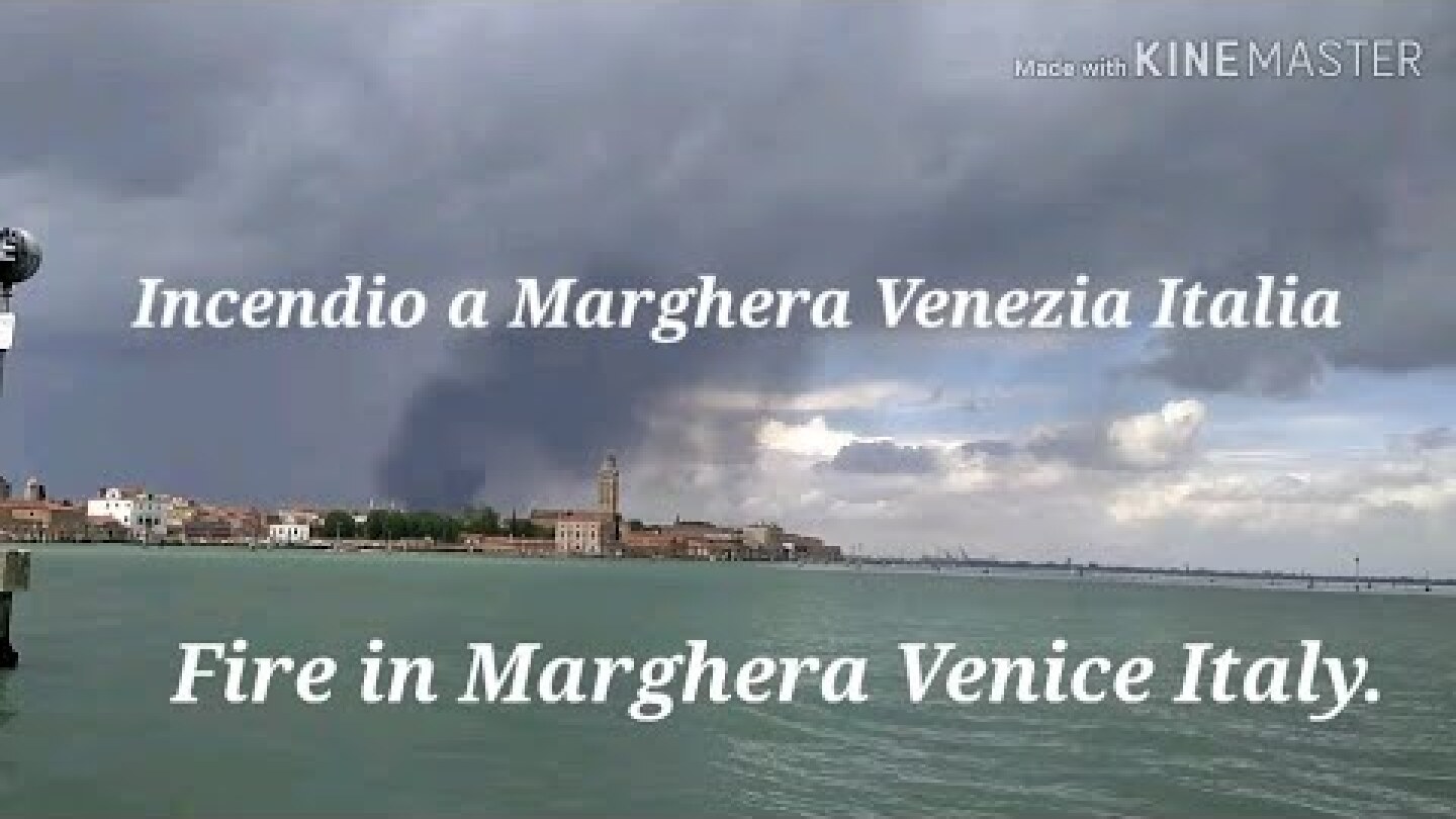 Incendio a Marghera Venezia, Italia.Fire in Marghera Venice, Italy