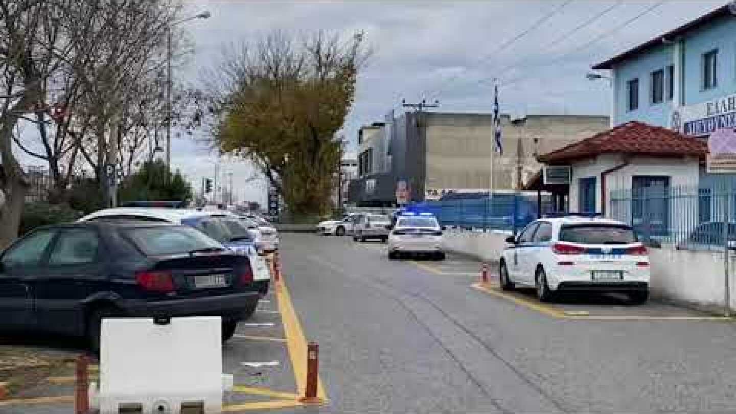 Προσαγωγή των αρνητών που "απήγαγαν" το διευθυντή γυμνασίου του Αιγινίου