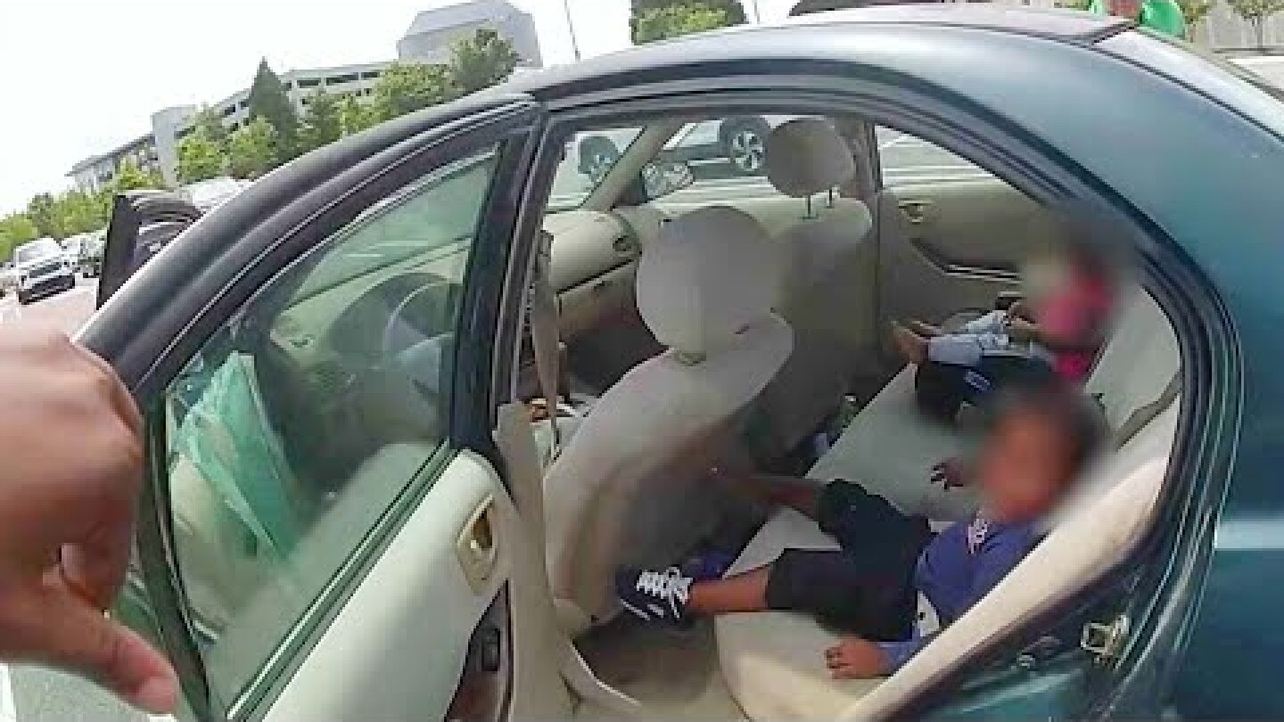 Cops Rescue Kids From Sweltering 117 Degree Car