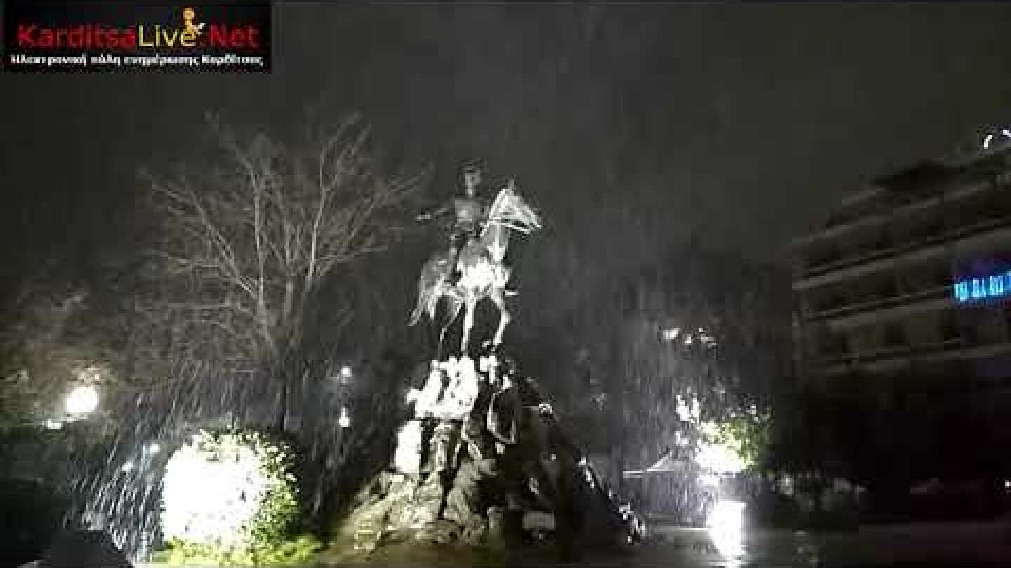 Έναρξη χιονόπτωσης από την κακοκαιρία "Σοφία" στην Καρδίτσα