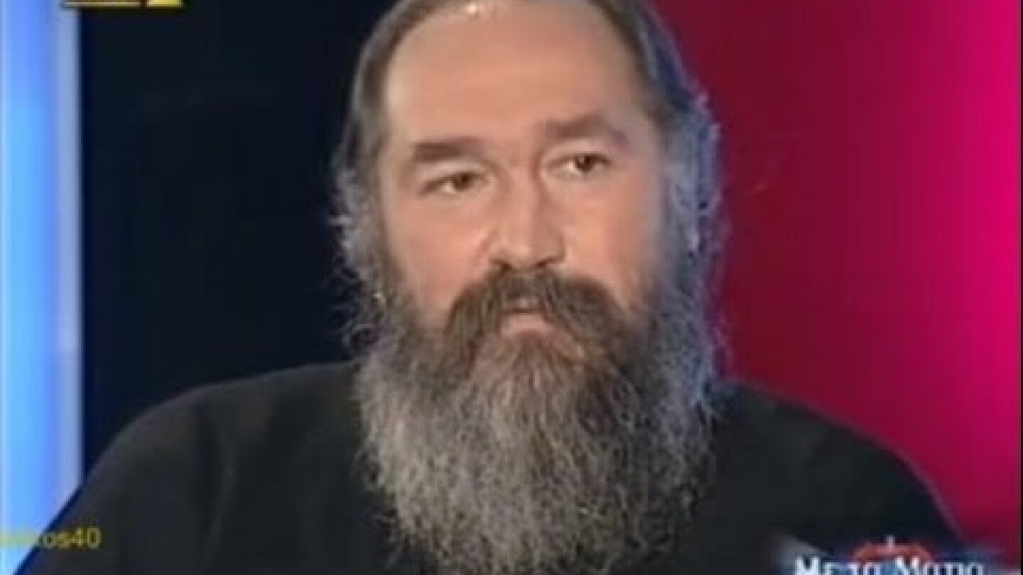 ΜΕ ΤΑ ΜΑΤΙΑ ΤΗΣ ΕΛΛΗΣ - Τζίμης Πανούσης