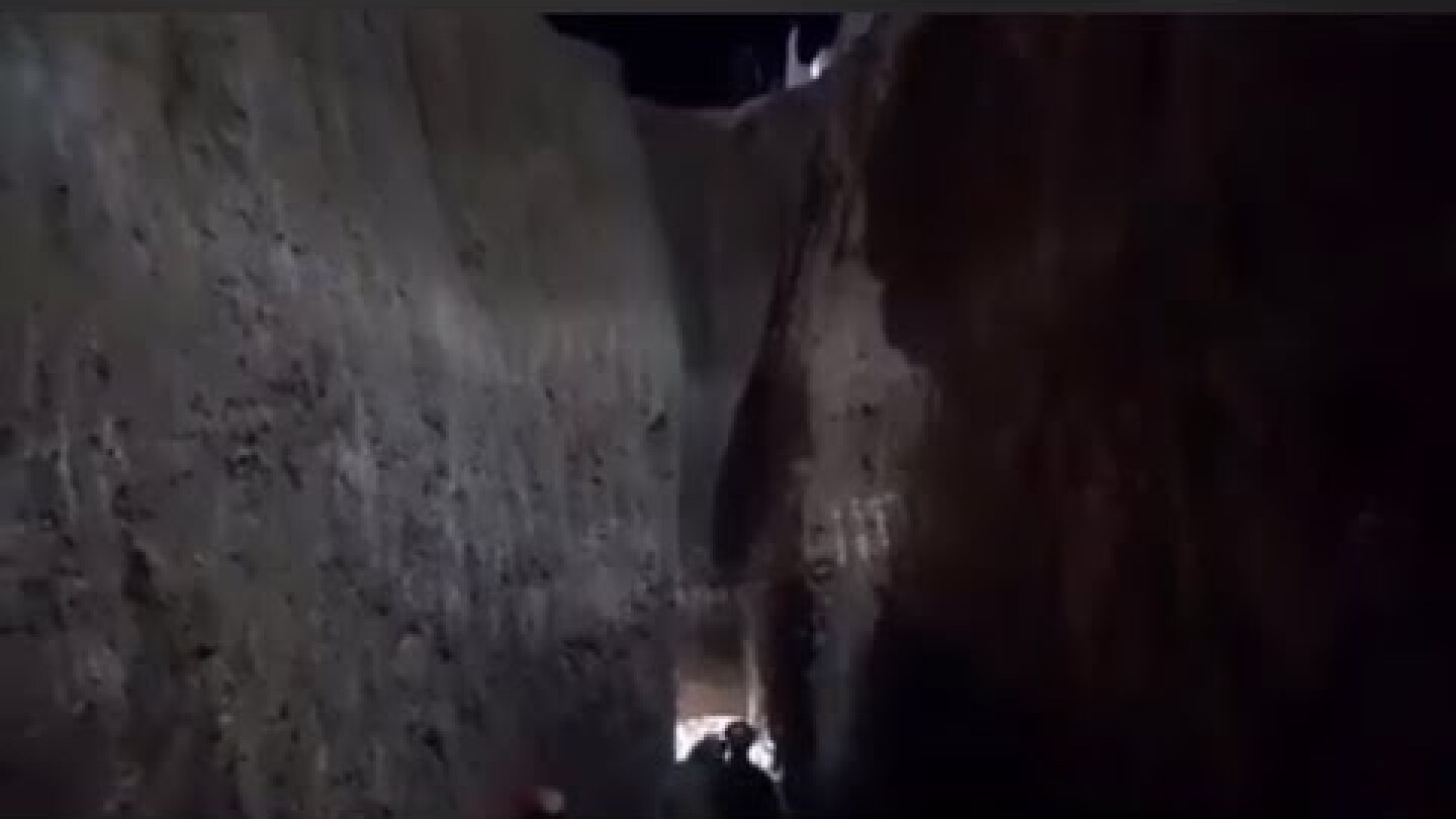 Afghan rescuers in race against time to save boytrapped in well #afghanistan