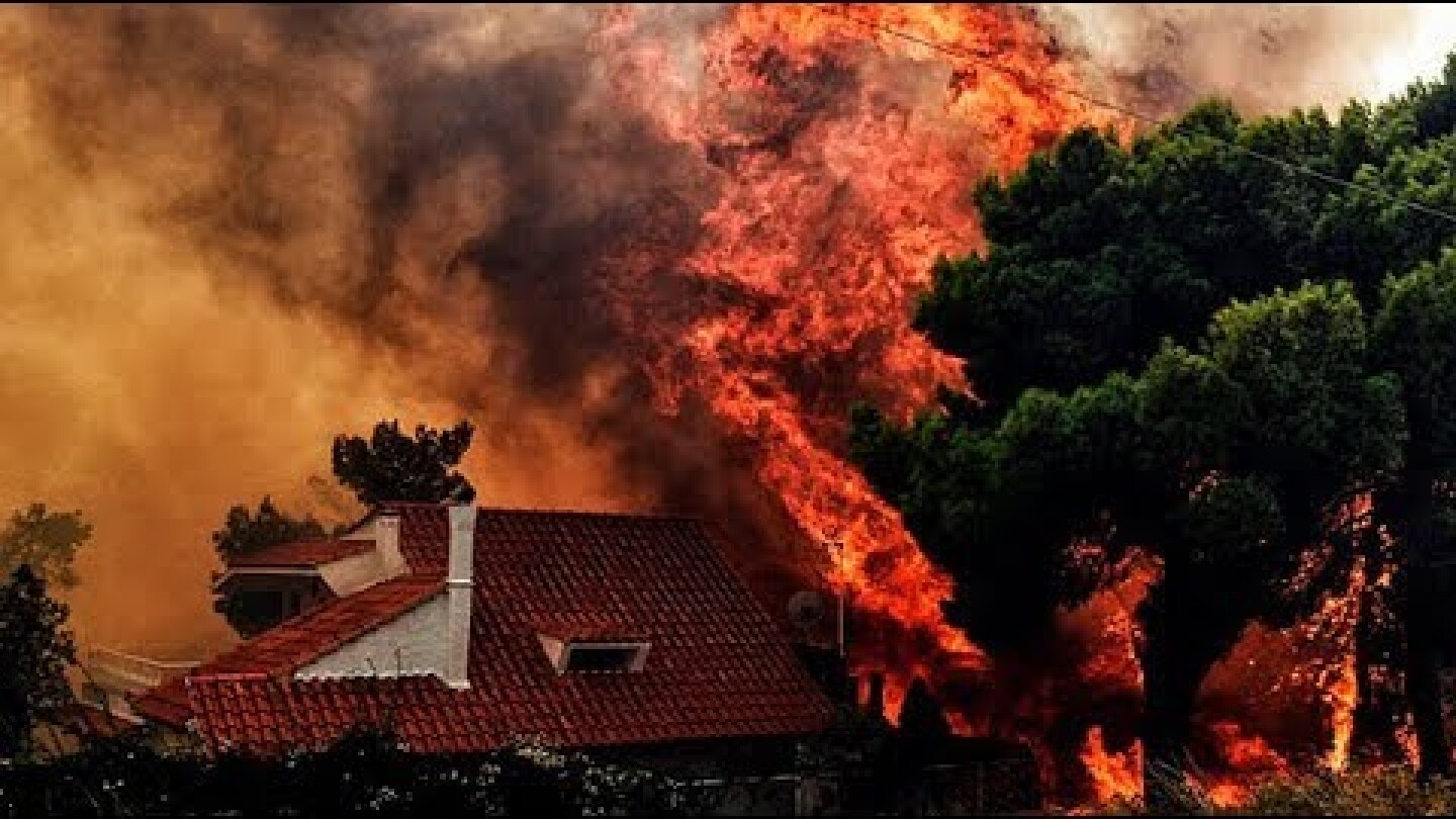 Dramatic footage reveals devastation of Greece's wildfire
