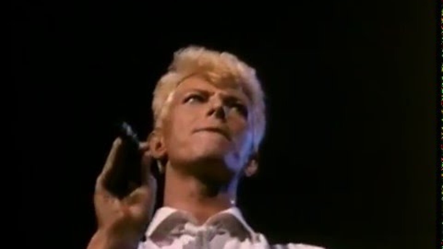 David Bowie sings 'Imagine' - a tribute to John Lennon