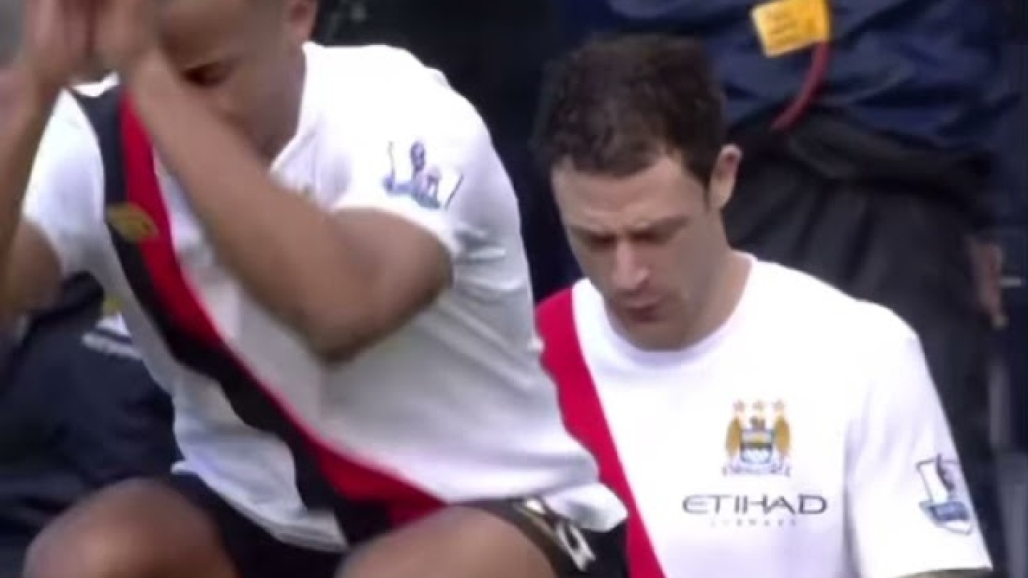 Wayne Bridge refusing to shake John Terry hand