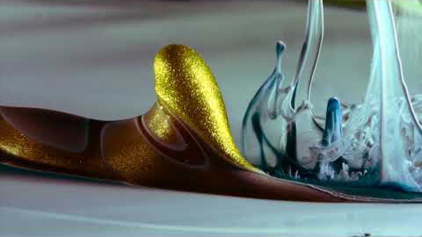 Roger & Brian Eno – Rose Quartz (Official Music Video)